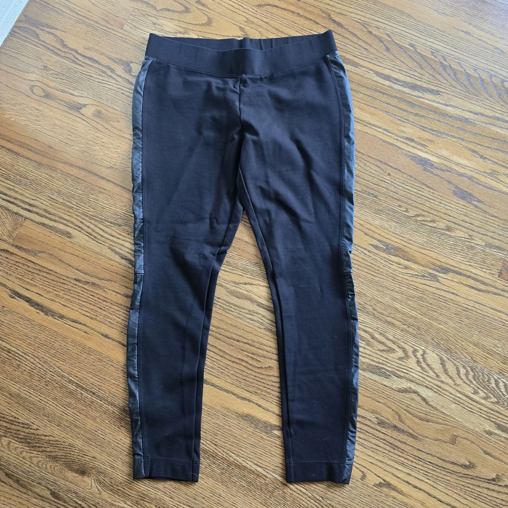 White House Black Market Black Leggings with Faux Leather Side Trim Size Medium